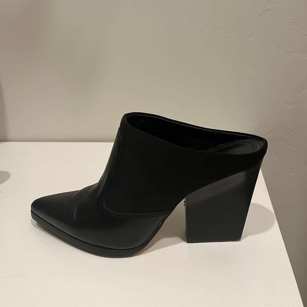 Donald Pliner black slip on booties